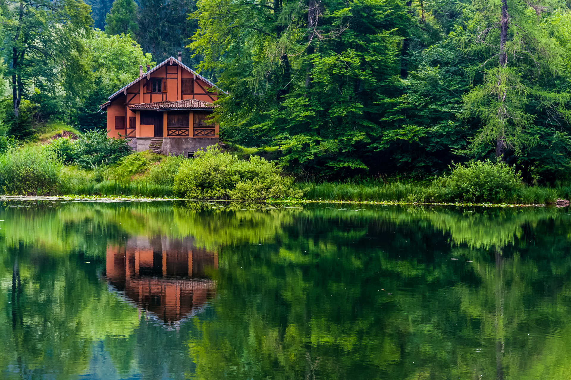 Rustic tudor home on the river